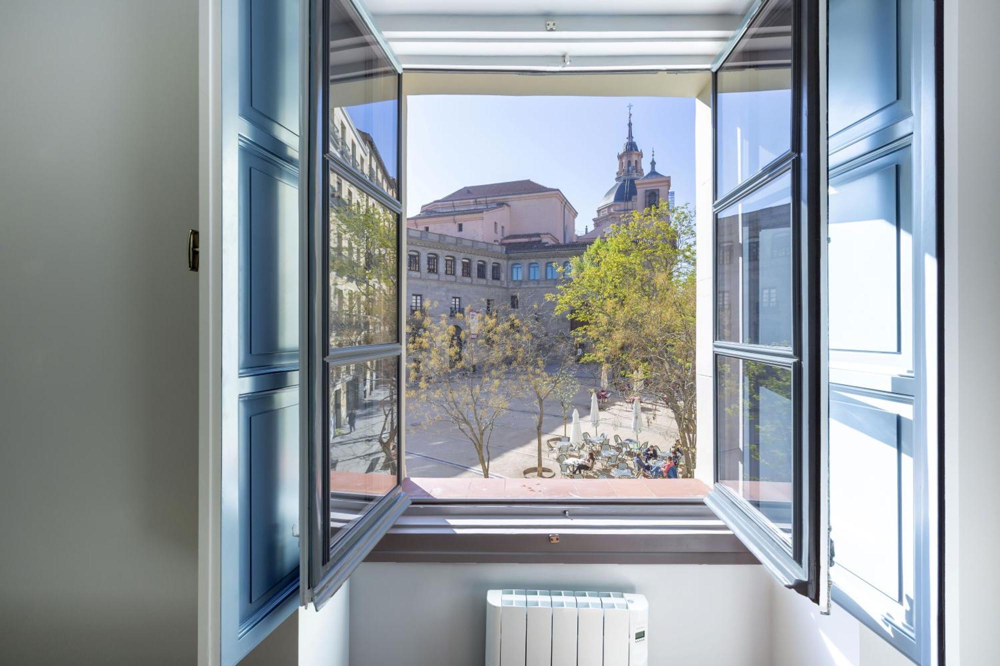 Precioso Apt En La Plaza De La Paja Latina Madrid Eksteriør bilde