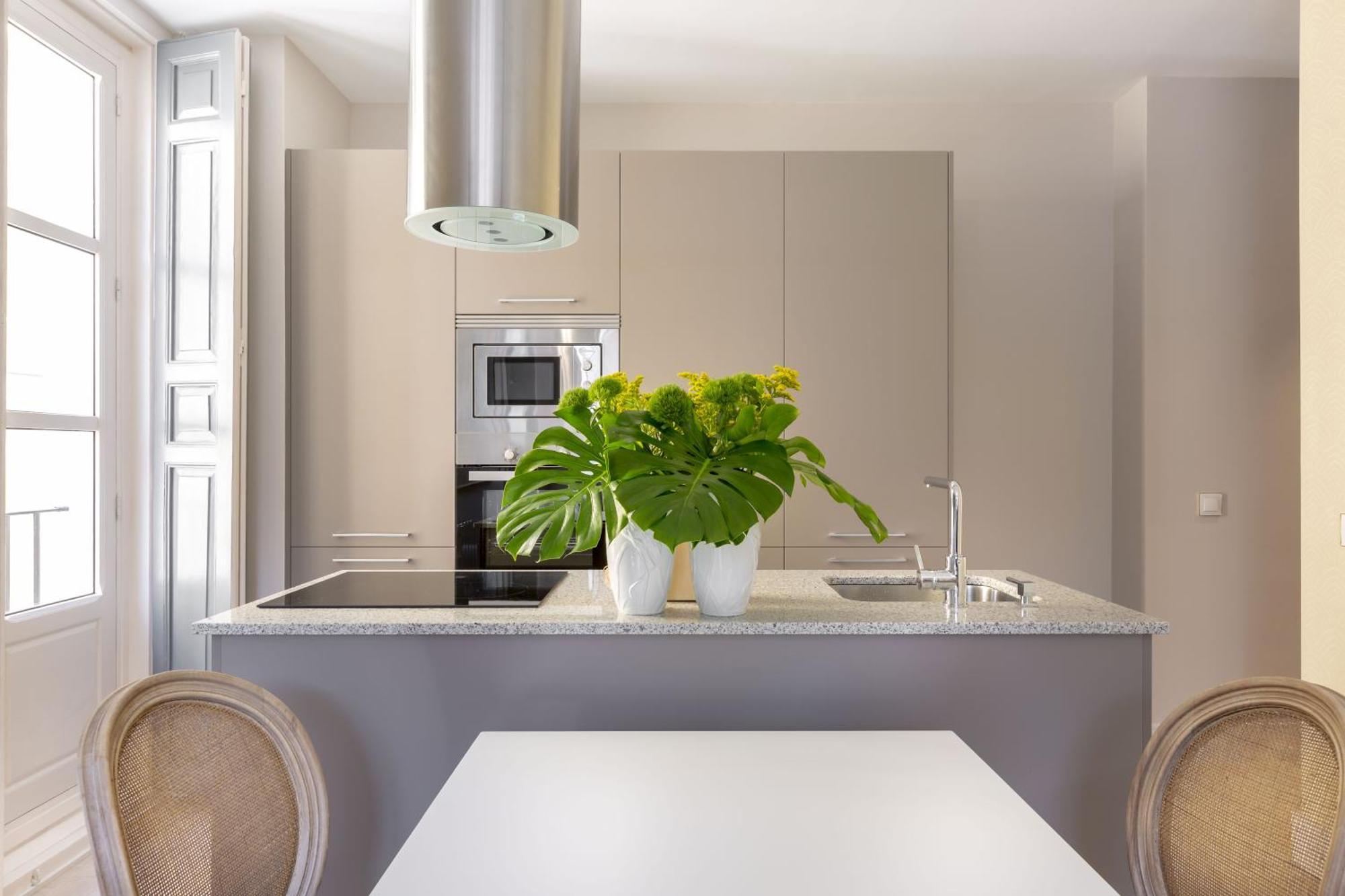 Precioso Apt En La Plaza De La Paja Latina Madrid Eksteriør bilde