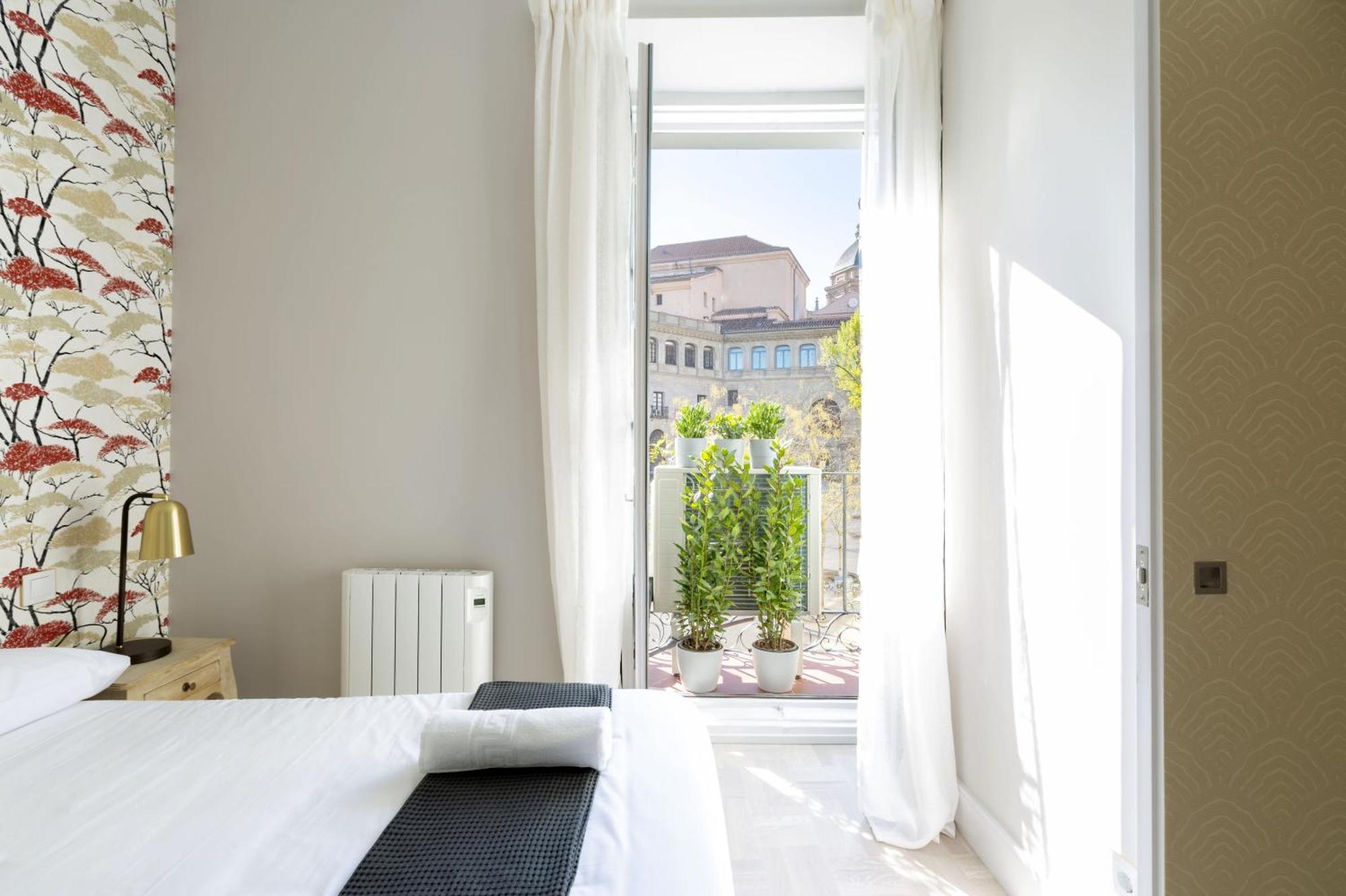 Precioso Apt En La Plaza De La Paja Latina Madrid Eksteriør bilde